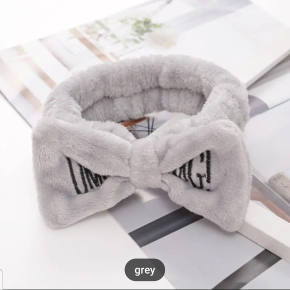 Soft & Fluffy "OMG" Hair Headband With Bow - Gray - Picture 2 of 5